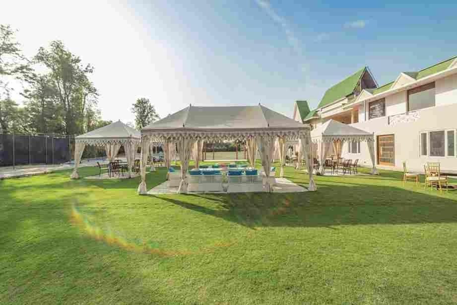 Hotel Executive Club Bareilly Exterior foto
